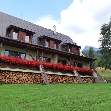 Tri Studnicky Sprava Tanapu Apartment Vysoke Tatry Luaran gambar