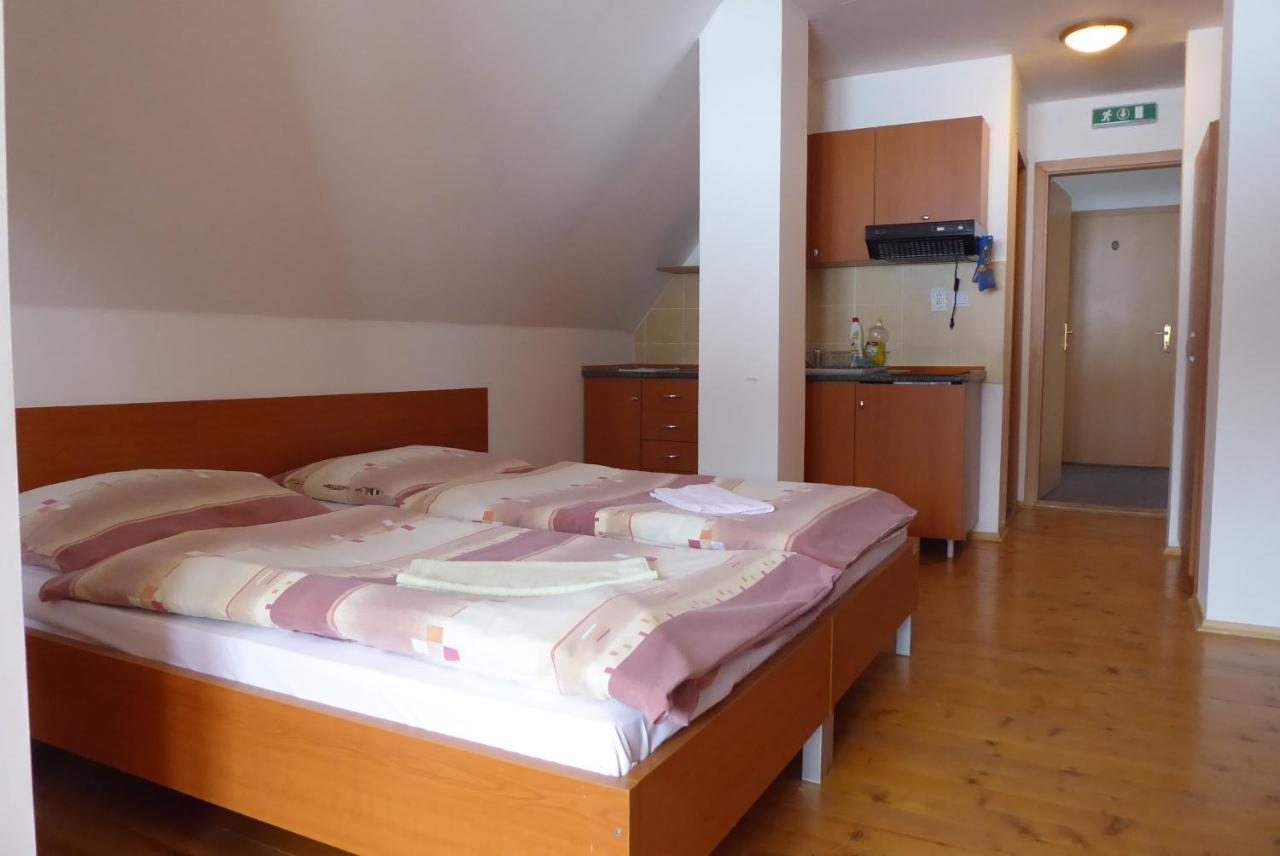 Tri Studnicky Sprava Tanapu Apartment Vysoke Tatry Luaran gambar